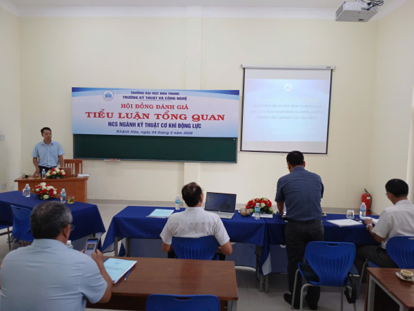 Buổi bảo vệ tiểu luận tổng quan cho nghiên cứu sinh ngành Kỹ thuật cơ khí động lực đã diễn ra thành công tốt đẹp