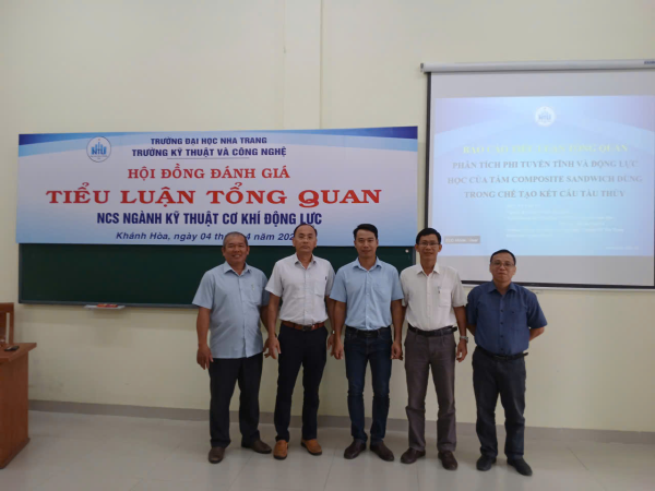 Buổi bảo vệ tiểu luận tổng quan cho nghiên cứu sinh ngành Kỹ thuật cơ khí động lực đã diễn ra thành công tốt đẹp