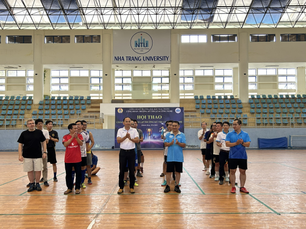 HỘI THAO CHÀO MỪNG THÀNH LẬP TRƯỜNG KỸ THUẬT VÀ CÔNG NGHỆ: TINH THẦN ĐOÀN KẾT VÀ SỨC MẠNH CỦA ĐỘI NGŨ VIÊN CHỨC