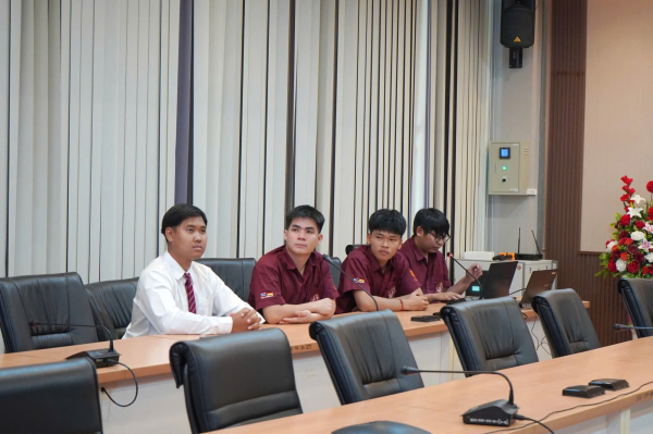 Sinh viên Khoa Cơ khí hoàn thành xuất sắc chương trình trao đổi tại Đại học Công nghệ Rajamangala Isan (Thái Lan)