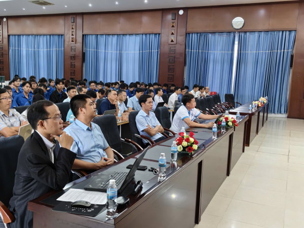 Hội thảo “Ứng dụng AI phục vụ học tập và nghiên cứu khoa học” thành công tốt đẹp