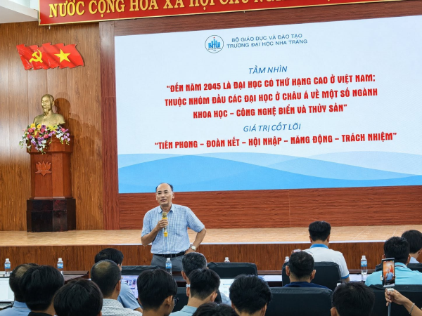 Hội thảo “Ứng dụng AI phục vụ học tập và nghiên cứu khoa học” thành công tốt đẹp