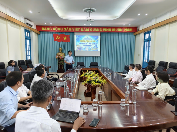 Trường Kỹ thuật và Công nghệ tăng cường hợp tác với doanh nghiệp trong đào tạo quản lý hàng hải và logistics