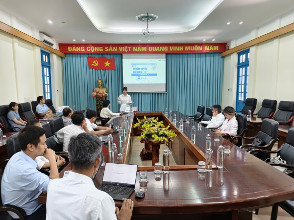 Trường Kỹ thuật và Công nghệ tăng cường hợp tác với doanh nghiệp trong đào tạo quản lý hàng hải và logistics