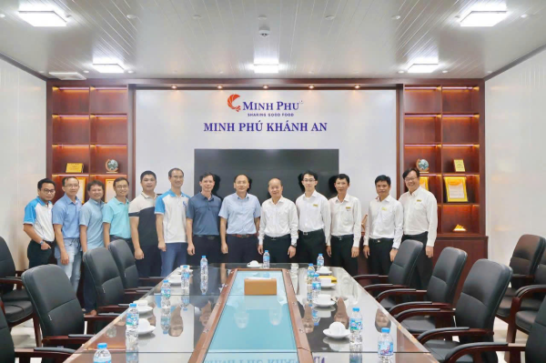 Trường Kỹ thuật và Công nghệ kết nối doanh nghiệp và cập nhật công nghệ mới ngành Cơ khí Thủy sản