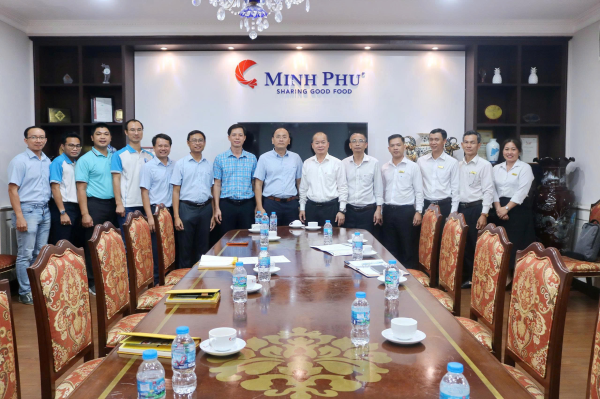 Trường Kỹ thuật và Công nghệ kết nối doanh nghiệp và cập nhật công nghệ mới ngành Cơ khí Thủy sản